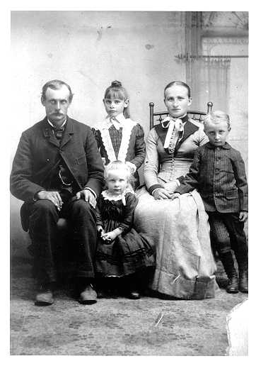 Charles and Rosina (Graf) Landman family