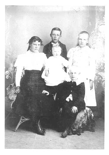 Landman children, circa 1900