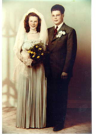 Glenn and Marlis Wigestrand wedding photo, July 26, 1946